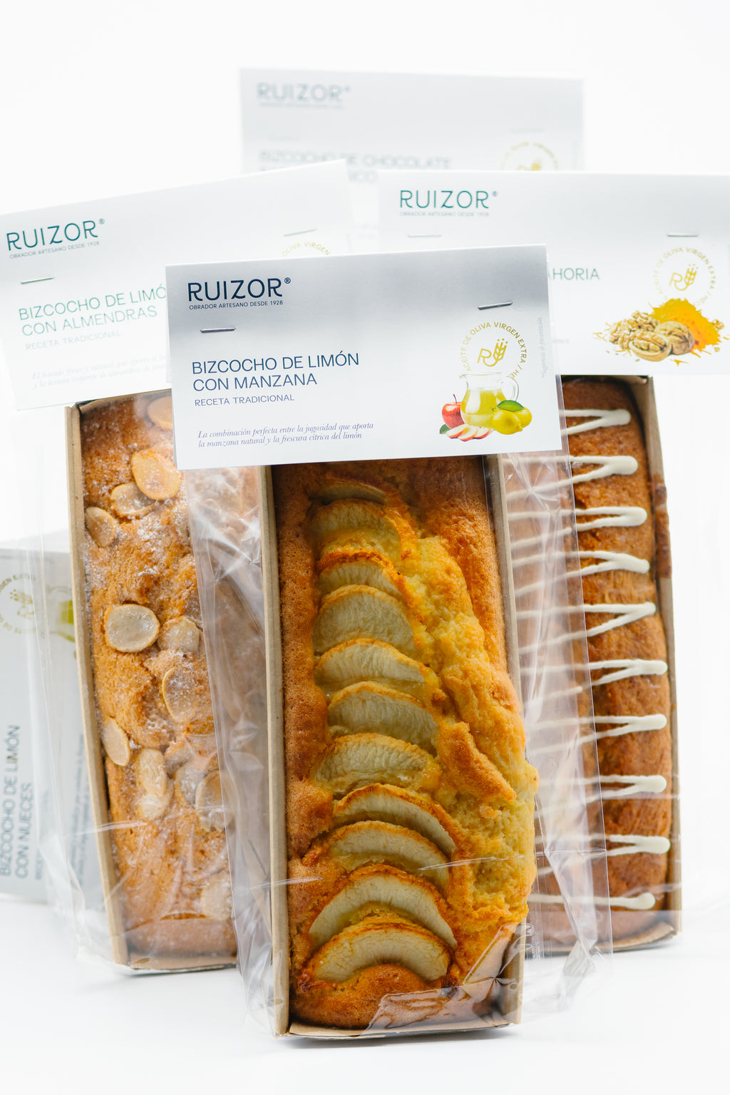 BIZCOCHO DE LIMÓN CON MANZANA