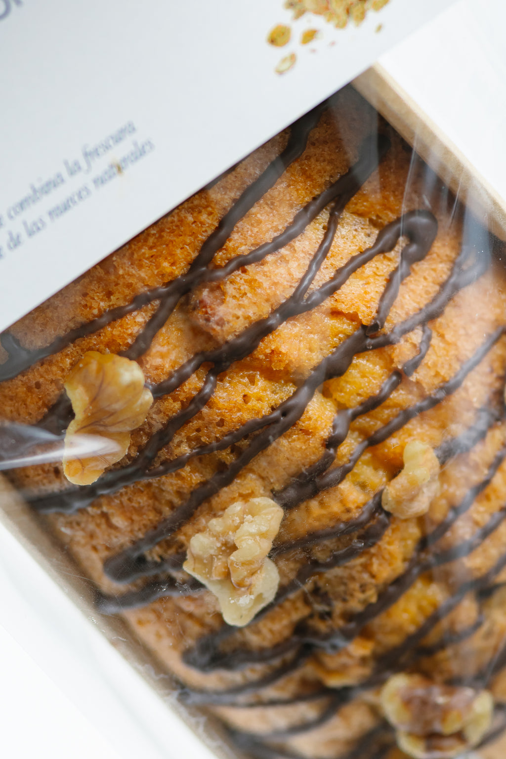 BIZCOCHO DE LIMÓN CON NUECES
